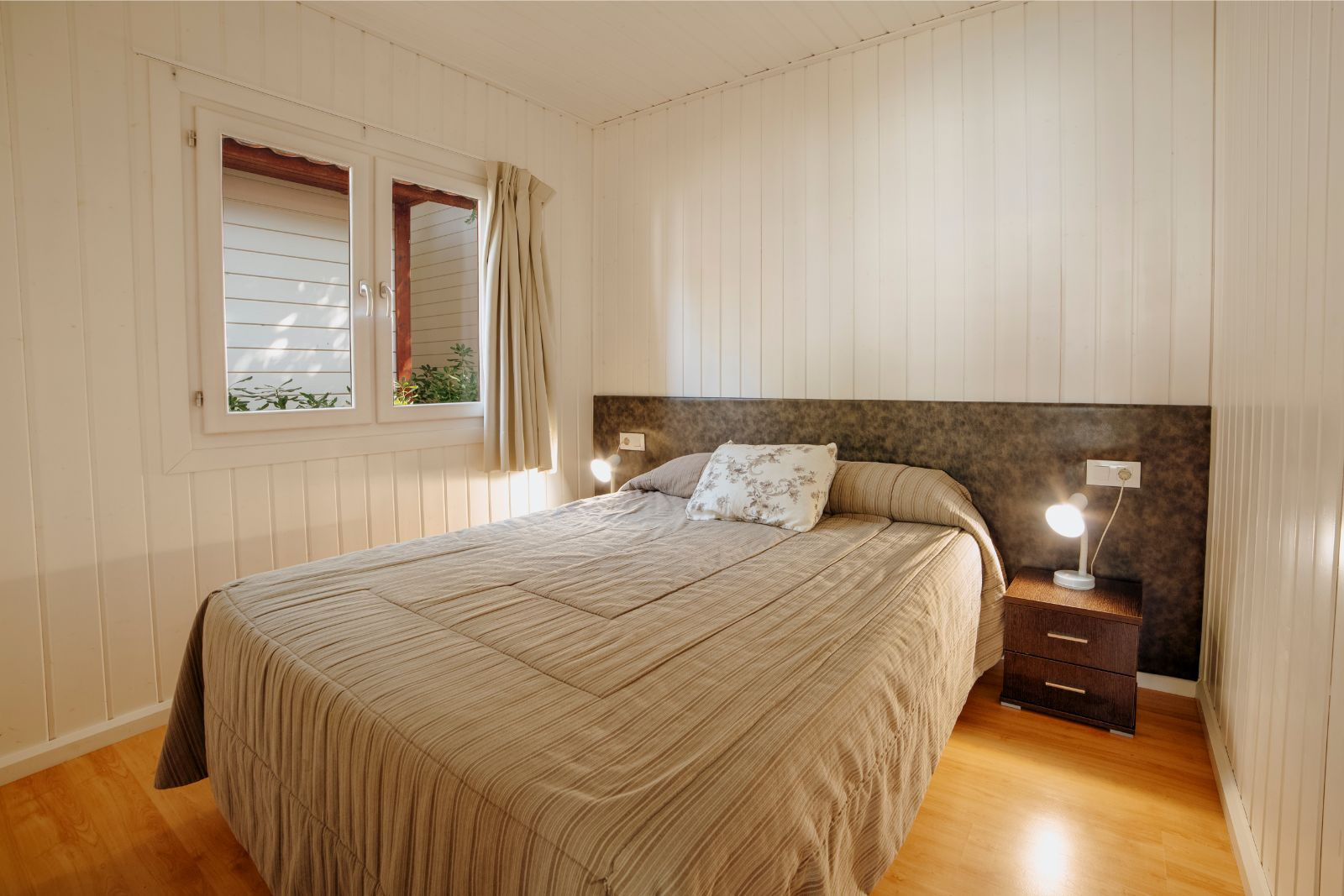 Bungalow Creta Confort del hotel Alannia Guardamar Resort. Foto 3