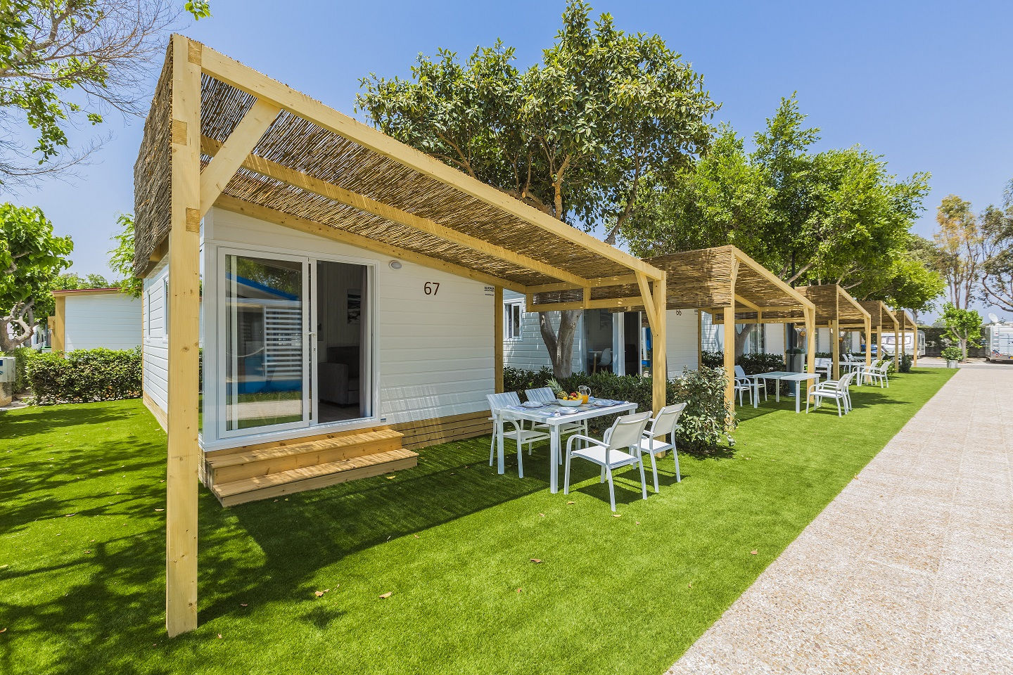 Bungalow Malta Plus del hotel Alannia Guardamar Resort. Foto 5