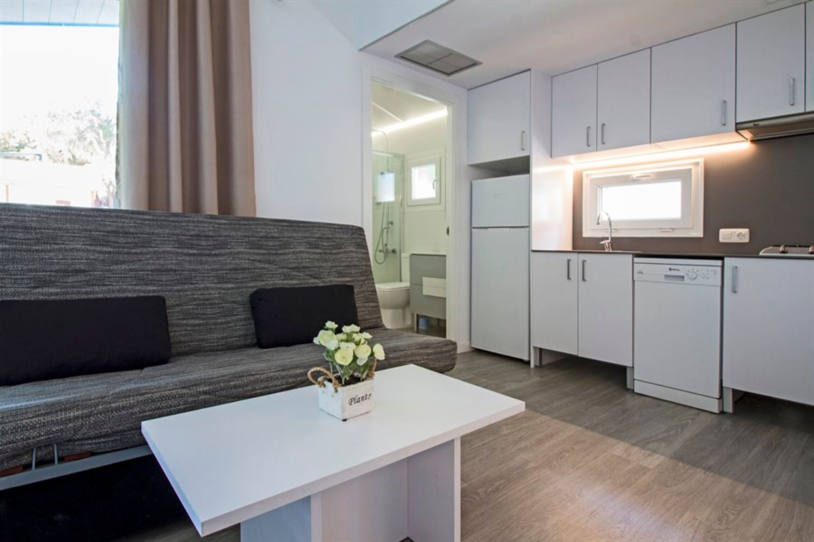 Bungalow Villa del hotel Alannia Guardamar Resort. Foto 1