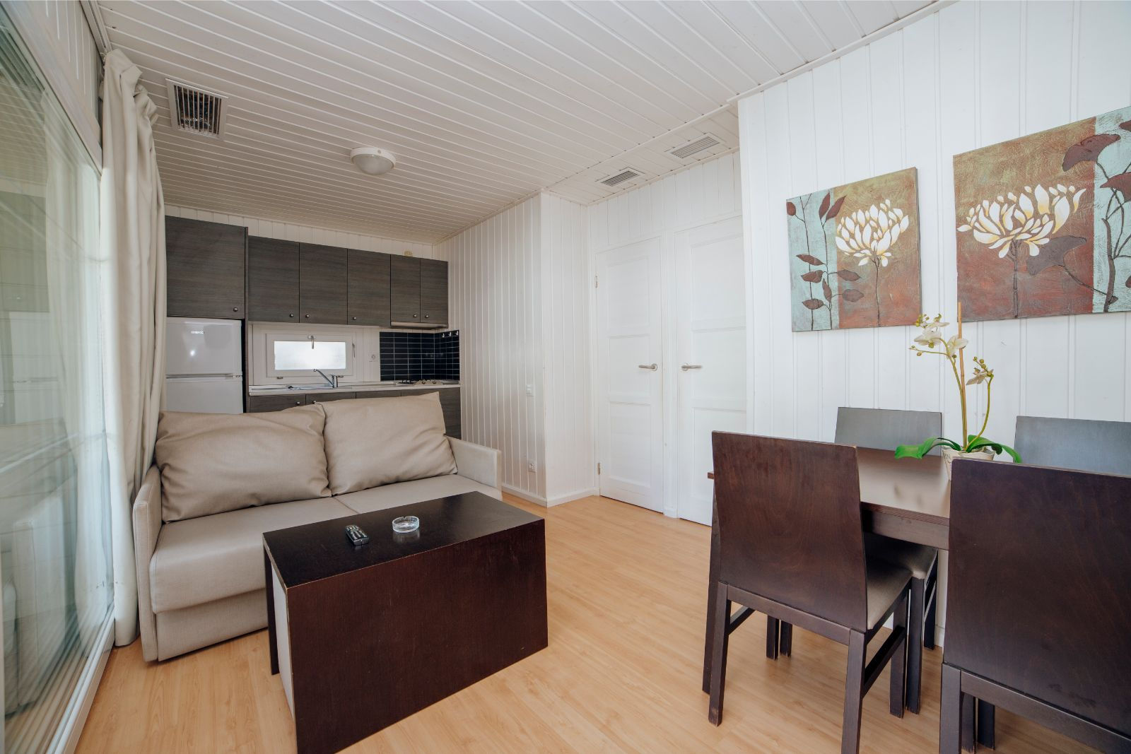 Bungalow Creta Confort del hotel Alannia Guardamar Resort. Foto 5