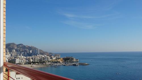 Apartamento de 1 dormitorio con vistas al mar del hotel Beni-beach. Foto 13
