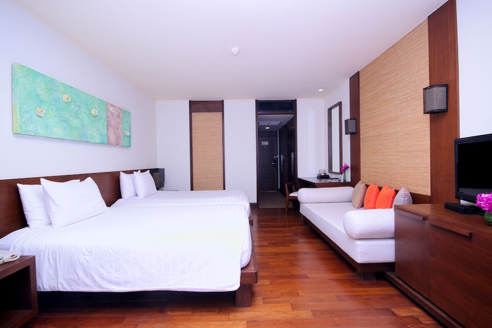 Habitación, 2 camas individuales, vistas a la piscina del hotel Pullman Pattaya G