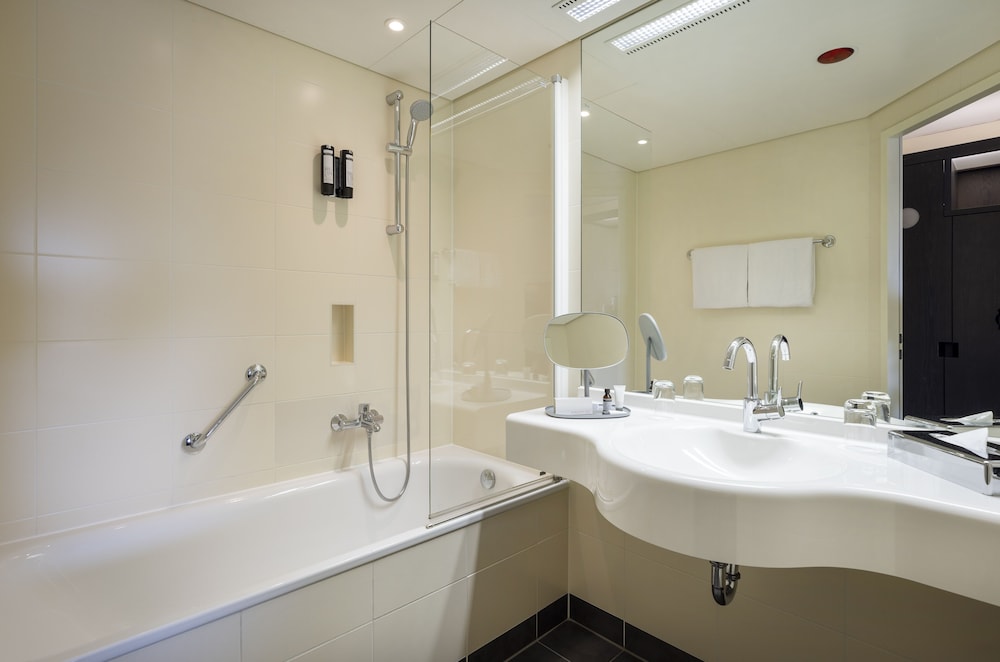 Suite Junior del hotel Arcotel Onyx Hamburg. Foto 3