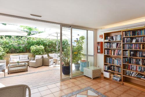 Apartamento con vistas a la piscina del hotel Norcopia. Foto 9