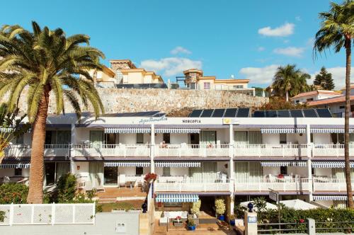 Apartamento con vistas al jardín del hotel Norcopia. Foto 1