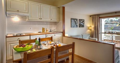 Apartamento con vistas al mar del hotel SOTAVENTO BEACH CLUB