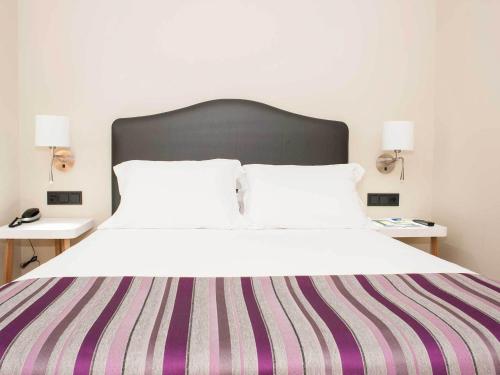 Habitación Doble con aparcamiento - 1 o 2 camas del hotel Exe Moncloa. Foto 4