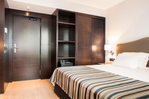 Habitación Doble Superior - 1 o 2 camas del hotel Exe Moncloa. Foto 6