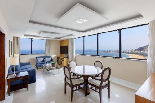 Suite Executive de 1 dormitorio con cama extragrande - Frente al mar del hotel Hilton Copacabana Rio De Janeiro