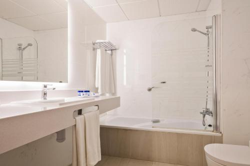Habitación Doble Superior del hotel Best Siroco. Foto 7