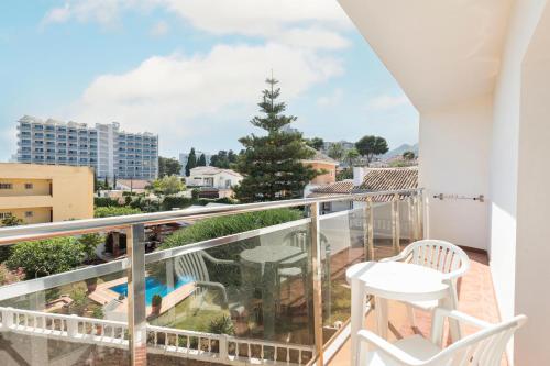 Habitación doble Balcón o Terraza 2 Camas dobles Normal del hotel Best Siroco. Foto 8