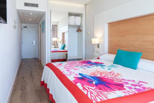 Habitación Doble con vistas al mar del hotel Alay - Adults Only. Foto 3