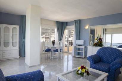 Apartamento 3 habitaciones del hotel First Flatotel Internacional. Foto 1