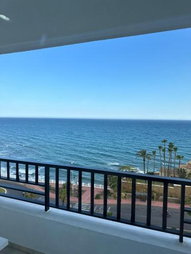 Apartamento Superior con vistas frontales del hotel First Flatotel Internacional. Foto 14