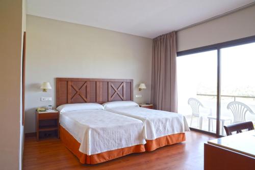 Habitación Doble Familiar del hotel TRH Paraiso. Foto 1