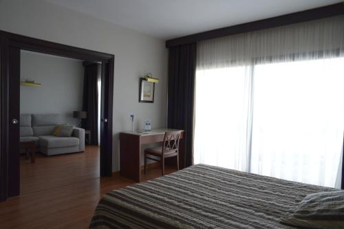 Suite Junior del hotel TRH Paraiso. Foto 6