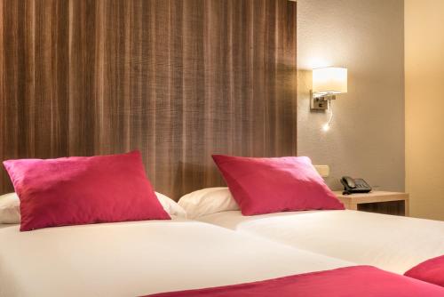 Habitación Doble con vistas a la piscina - 1 o 2 camas del hotel Ona Diana Park. Foto 18