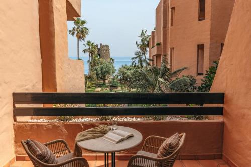 Habitación Superior con vistas al jardín del hotel Hacienda del Mar member of Meliá Collection. Foto 2