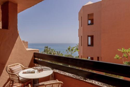 Habitación Deluxe con vistas laterales al mar del hotel Hacienda del Mar member of Meliá Collection. Foto 2