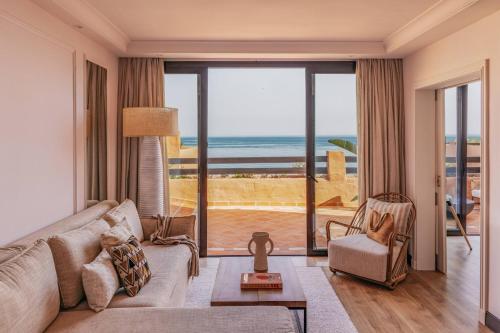 Grand Suite with Jacuzzi Ocean View del hotel Hacienda del Mar member of Meliá Collection. Foto 2