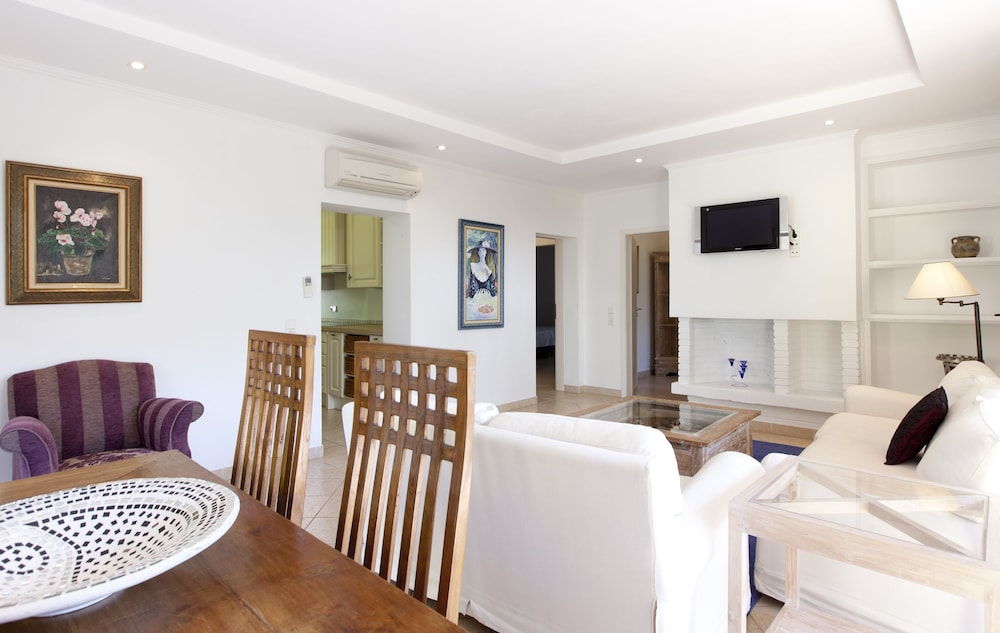 Casa de Playa XTRA de 2 Dormitorios con Jardín del hotel Sol Marbella Estepona Atalaya Park