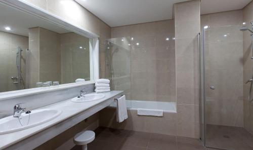 Habitación Familiar del hotel Sol Marbella Estepona Atalaya Park
