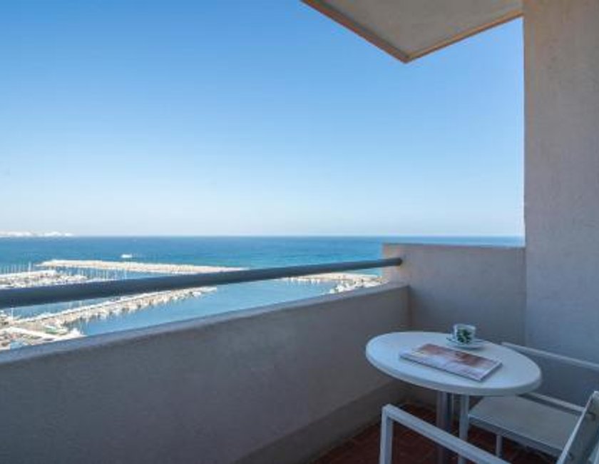 Habitación Doble con vistas al mar del hotel El Puerto by Pierre and Vacances