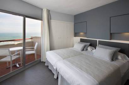 Habitación doble Vista Mar del hotel El Puerto by Pierre and Vacances. Foto 2
