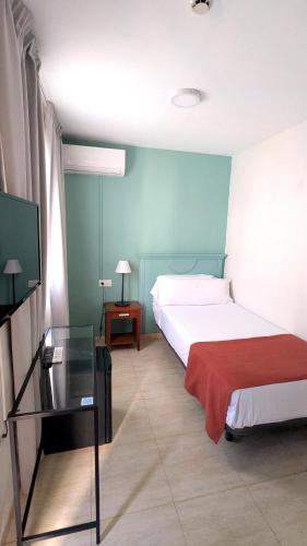 Habitación Individual del hotel BLUESEA Miramar Fuengirola. Foto 4