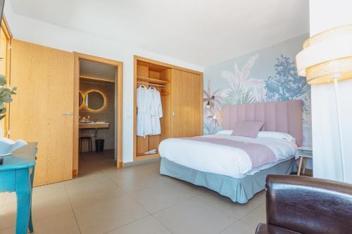 Habitación Doble Deluxe con vistas al mar - 1 o 2 camas del hotel Mainare Playa. Foto 8