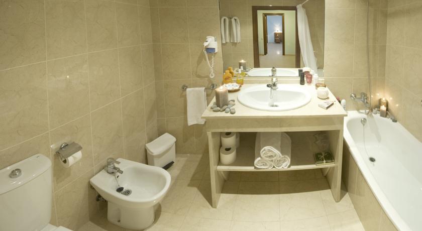 Apartamento 2 habitaciones del hotel Fuengirola Beach. Foto 4