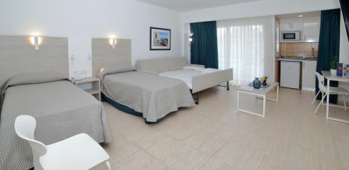 Estudio Superior del hotel Pyr Fuengirola. Foto 3