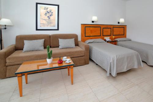 Estudio con vistas al mar del hotel Pyr Fuengirola. Foto 5
