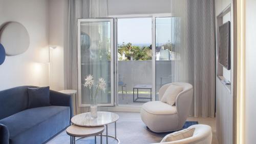 Suite Premium con balcón del hotel Alanda