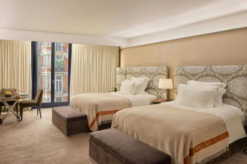 Habitación Doble Executive del hotel Bvlgari London. Foto 4