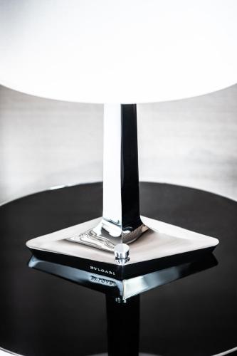 Habitación Deluxe del hotel Bvlgari London. Foto 1