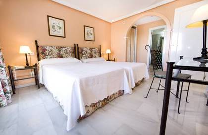 Apartamento 1 habitación del hotel Monarque Sultan. Foto 2