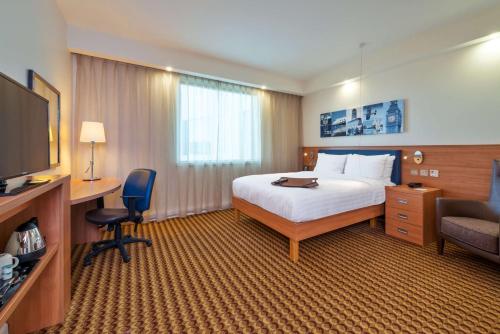 Queen Room with Airport Transfer del hotel Hampton By Hilton London Luton Airport. Foto 2