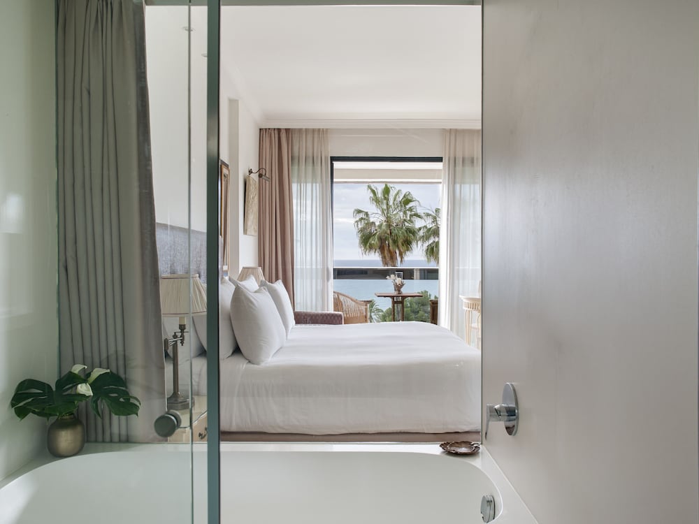 Habitación Premium Vista Mar Frontal del hotel Don Pepe Gran Meliá. Foto 3