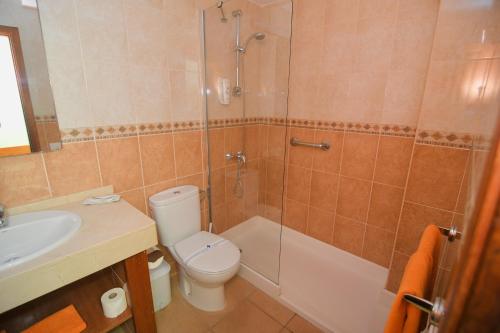 Bungalow del hotel Bungalows Playamar. Foto 20