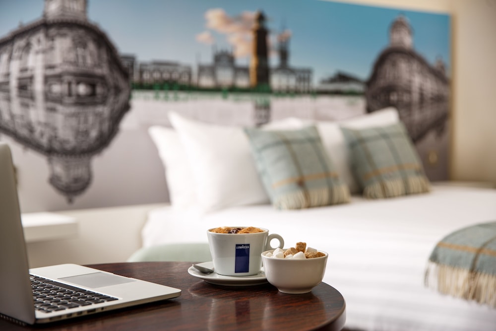 Habitación clásica con 2 camas individuales del hotel Mercure Hull Grange Park. Foto 4