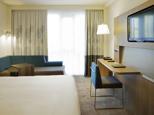 Habitación Executive con 1 cama doble del hotel Novotel London Blackfriars. Foto 2