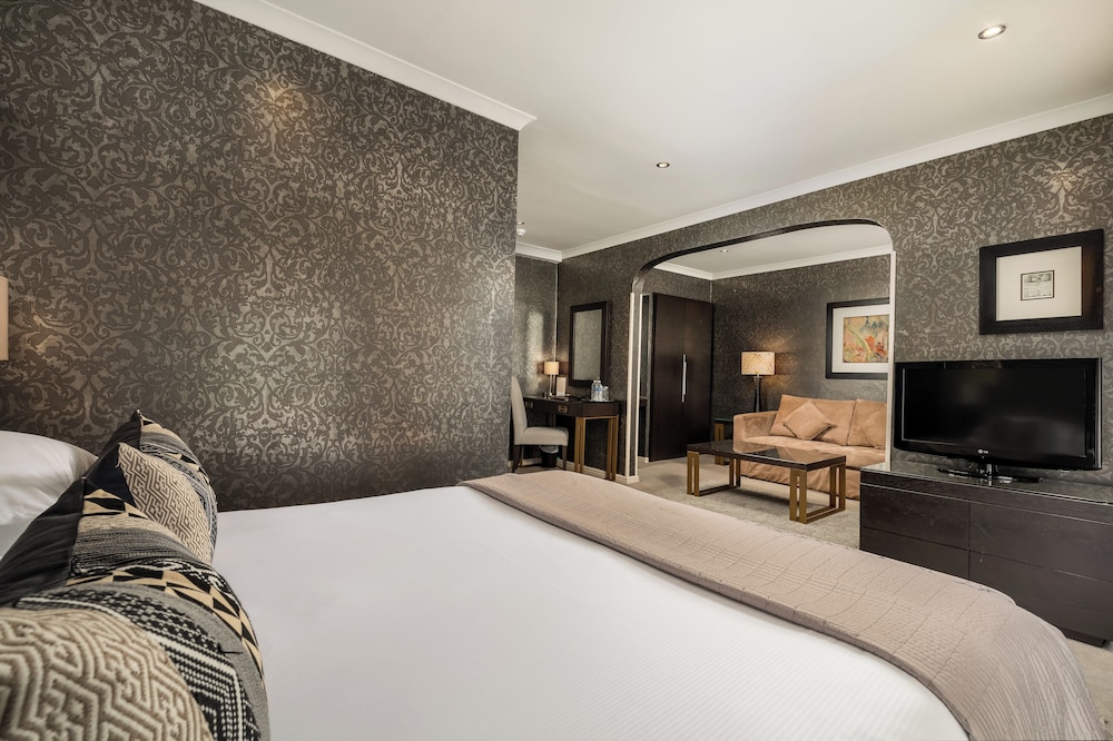 Suite junior del hotel The Beaufort Knightsbridge. Foto 9