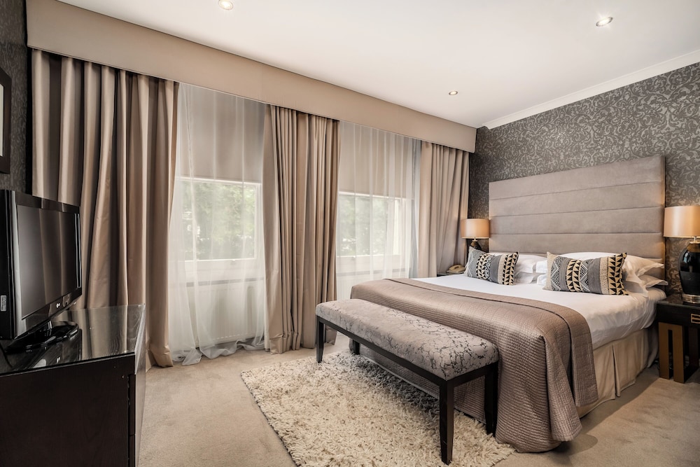 Suite junior del hotel The Beaufort Knightsbridge. Foto 12