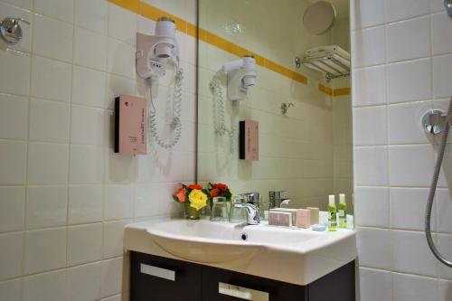 Habitación Doble Estándar del hotel 29 Lepic. Foto 4