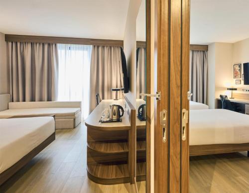 Habitaciones Comunicadas Familiares del hotel Hilton Garden Inn Sevilla. Foto 5