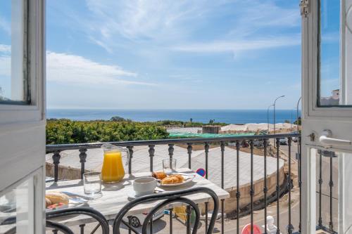 Apartamento con vistas al mar del hotel Playamaro. Foto 3