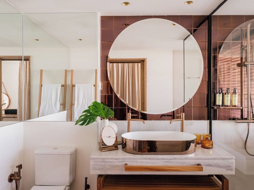 Beyond ME+ Suite del hotel ME Marbella. Foto 6