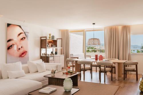 The Penthouse con Piscina Privada del hotel ME Marbella