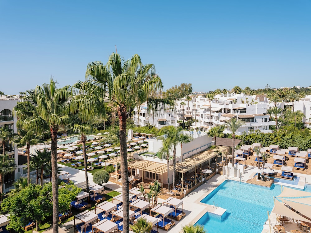 Always ME Vista Oasis del hotel ME Marbella. Foto 3